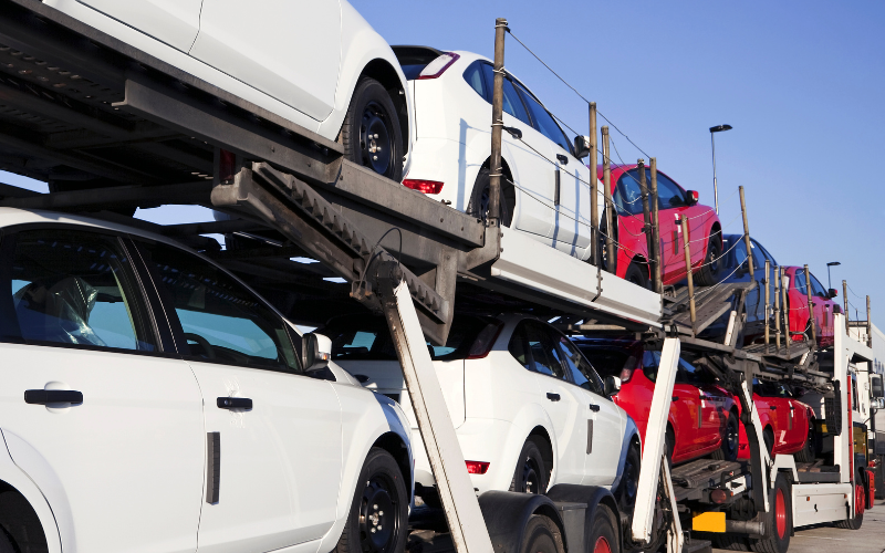Shipping cars to Nigeria by RoRo or container